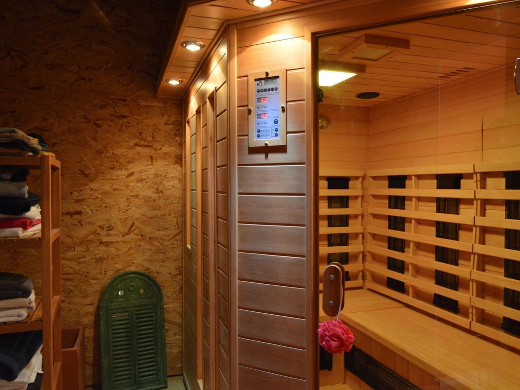 Cozy Holiday Home In Odeigne With Sauna Dış mekan fotoğraf